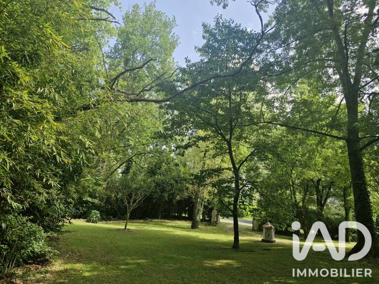 Vente Maison/villa 8 pièces — photo 1