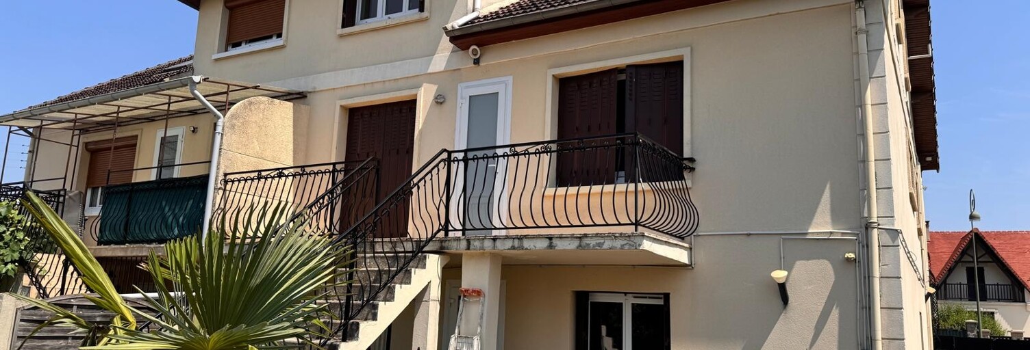 Immeuble  167 m² à vendre à Sucy-en-Brie (94370)