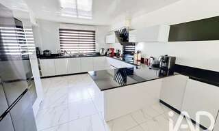 Maison 7 Pièces 178 m² à vendre à La Ville-du-Bois (91620)