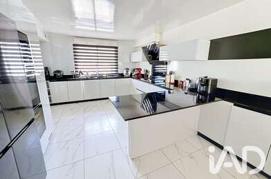Maison 7 pièces 599900 €