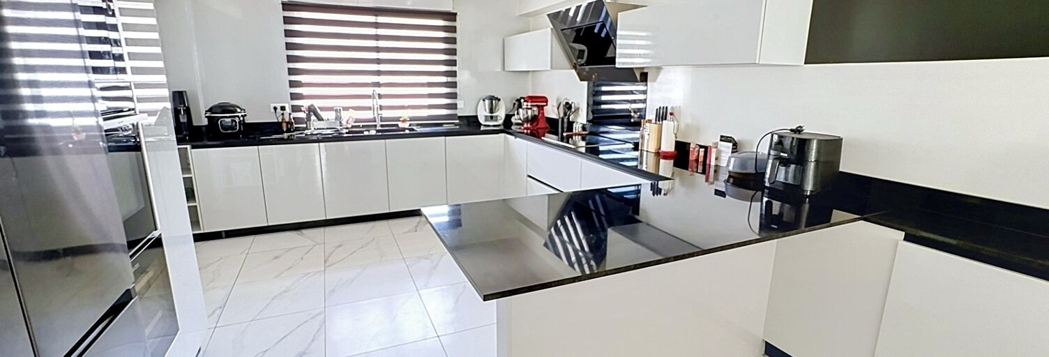 Maison 7 Pièces 178 m² à vendre à La Ville-du-Bois (91620)