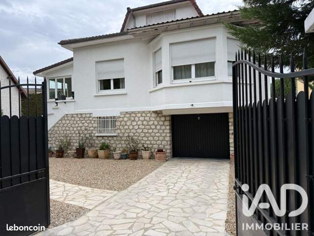 Vente Maison traditionnelle 8 pièces — photo du bien