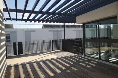 Appartement 4 pièces 864 €