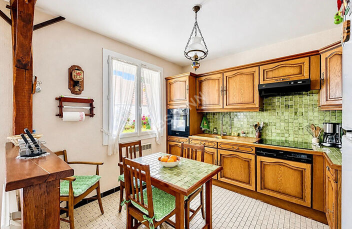 Maison 6 pièces à SAINT MARTIN DU TERTRE — photo 4