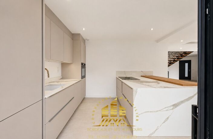 Maison contemporaine de fin 2025 – 132 m² – 4 chambres – Piscine – Garage — photo 2