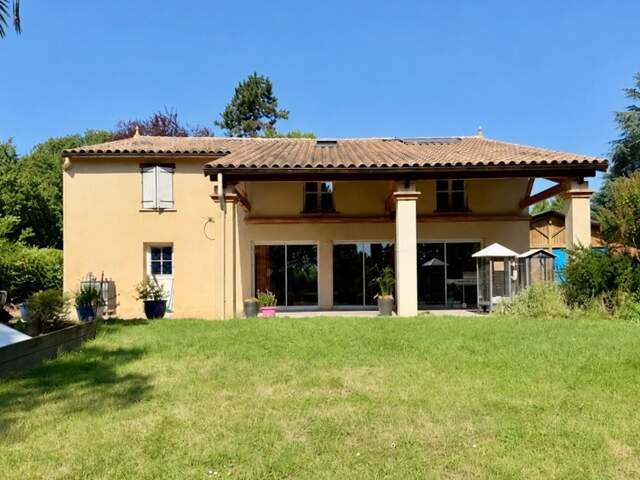 MAISON T6 240 M2 — photo du bien
