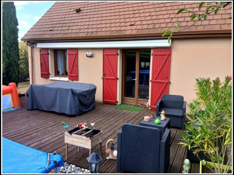 Maison à vendre 4 pièces SAINT MENOUX (03) — photo 1
