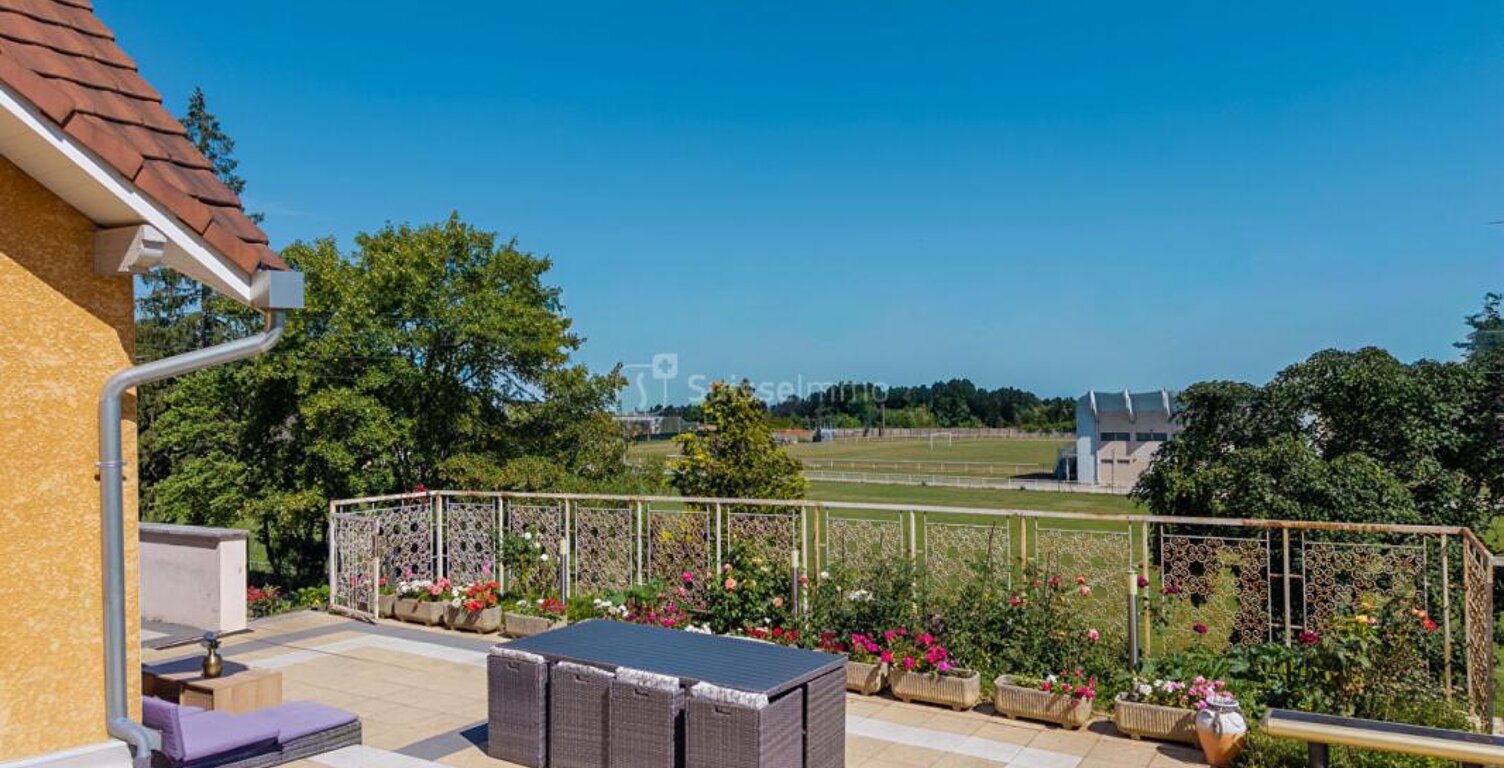 Maison Montbéliard 10 pièces 222 m2 habitables — photo 1