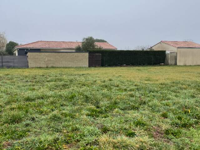 Terrain à bâtir à Margaux (33460) — photo du bien