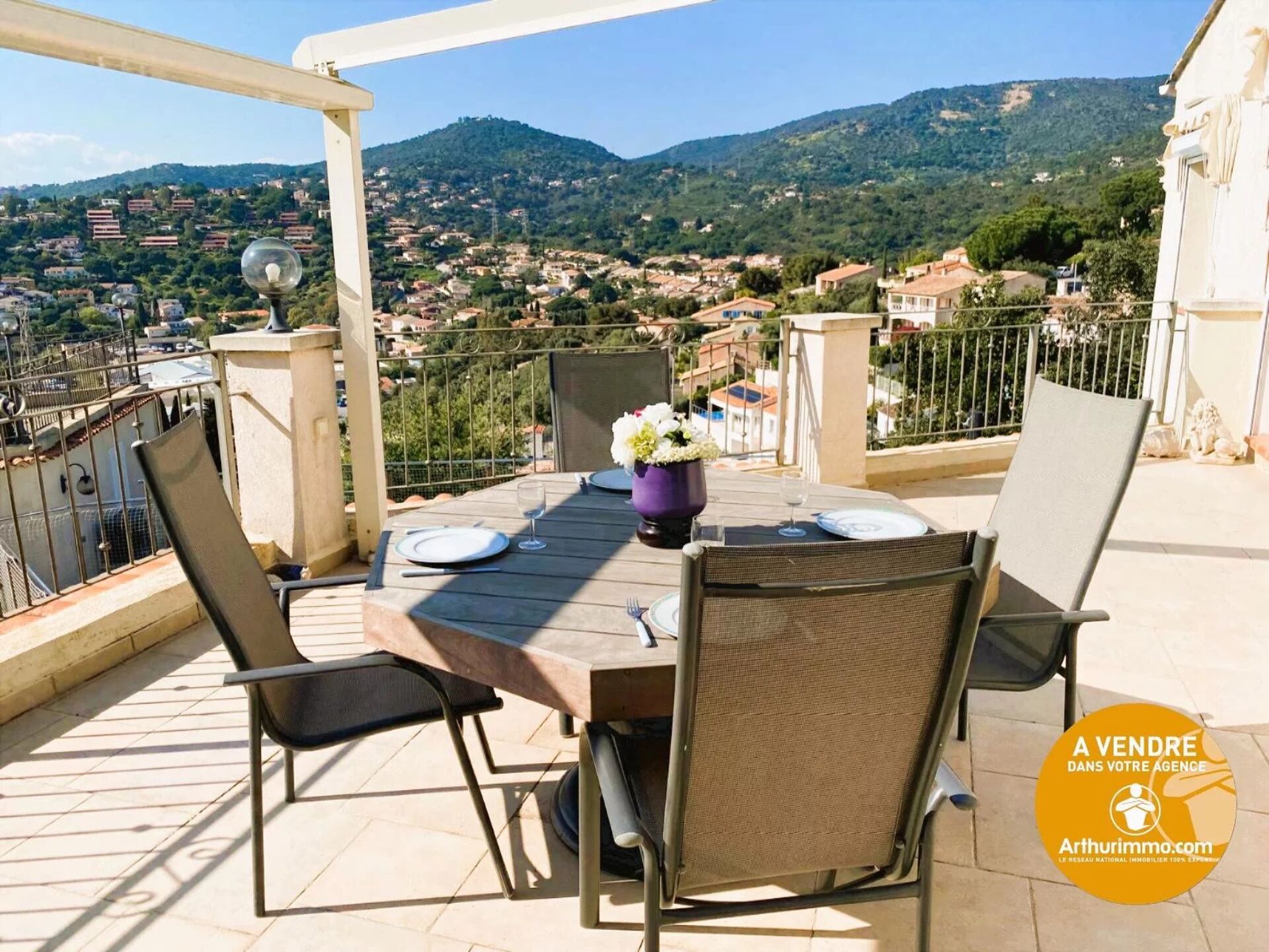 Maison 7 pièces 189 m² · à Le Lavandou · 189 m² · 795 000 €