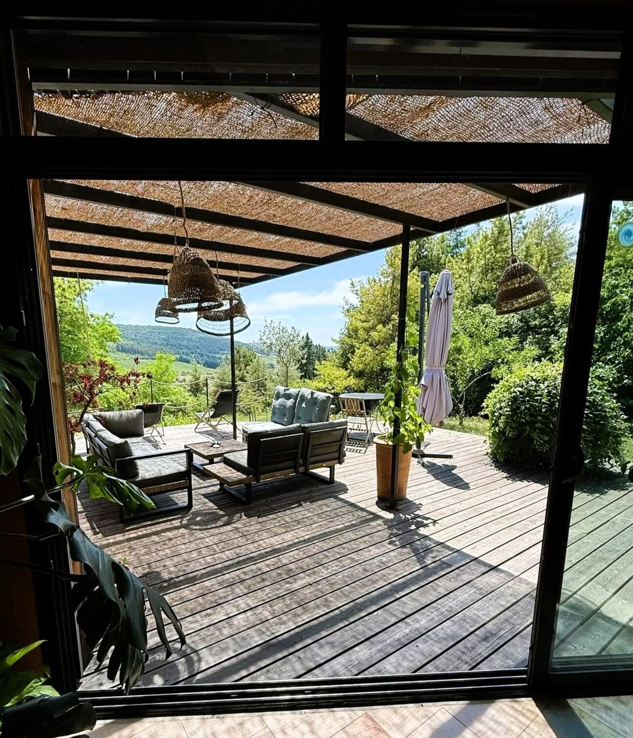 Maison contemporaine avec vue panoramique dans les Hautes-Côtes de Nuits