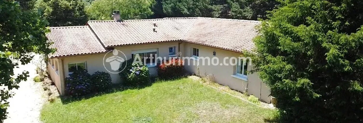 Maison 4 Pièces 110 m² à vendre à Saint-Laurent-des-Hommes (24400)