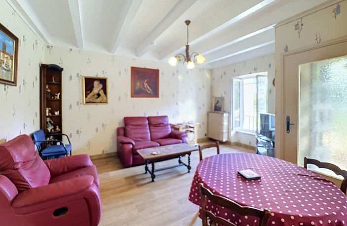 30MN CLERMONT SUD - Maison avec dépendances et terrain — photo 2