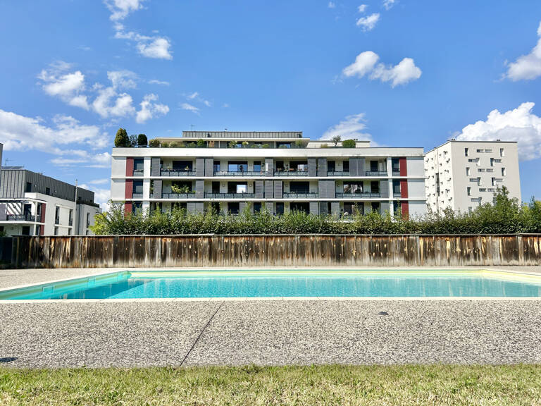 APPARTEMENT T4 DE 93 m2 + BALCON DANS RESIDENCE DE STANDING — photo 1