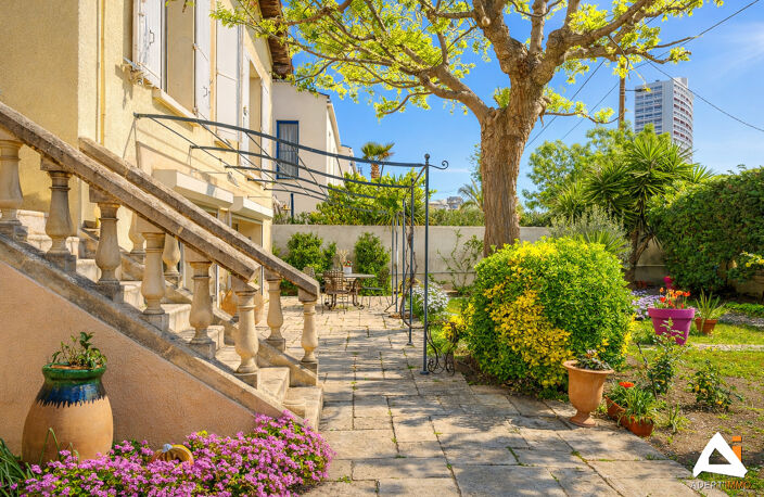 ST Giniez, Parc Borely, MAISON 189M2, 5/6 chambres, JARDIN, plein sud et garage — photo 3