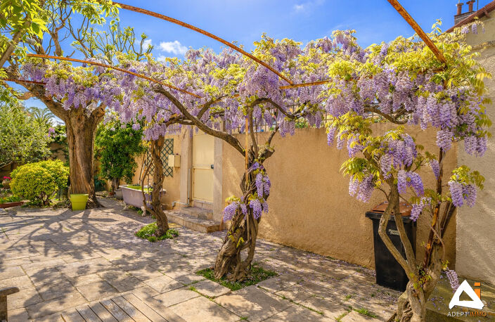 ST Giniez, Parc Borely, MAISON 189M2, 5/6 chambres, JARDIN, plein sud et garage — photo 4