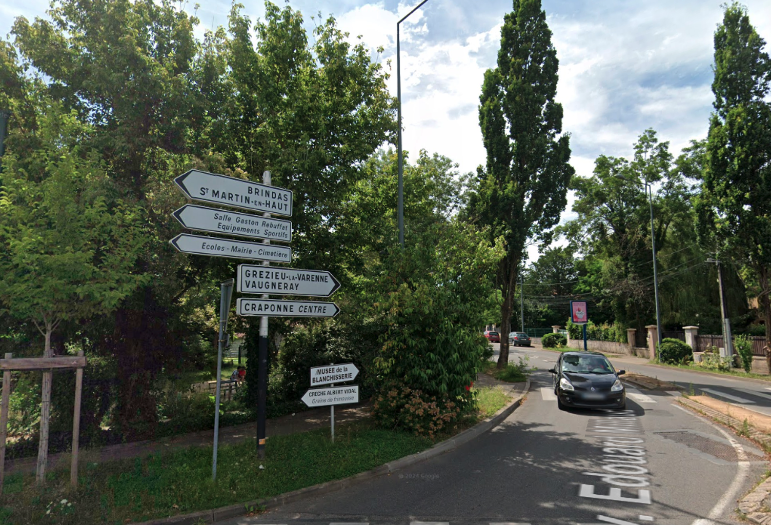 VENTE GARAGE DOUBLE CRAPONNE (69) — photo 1