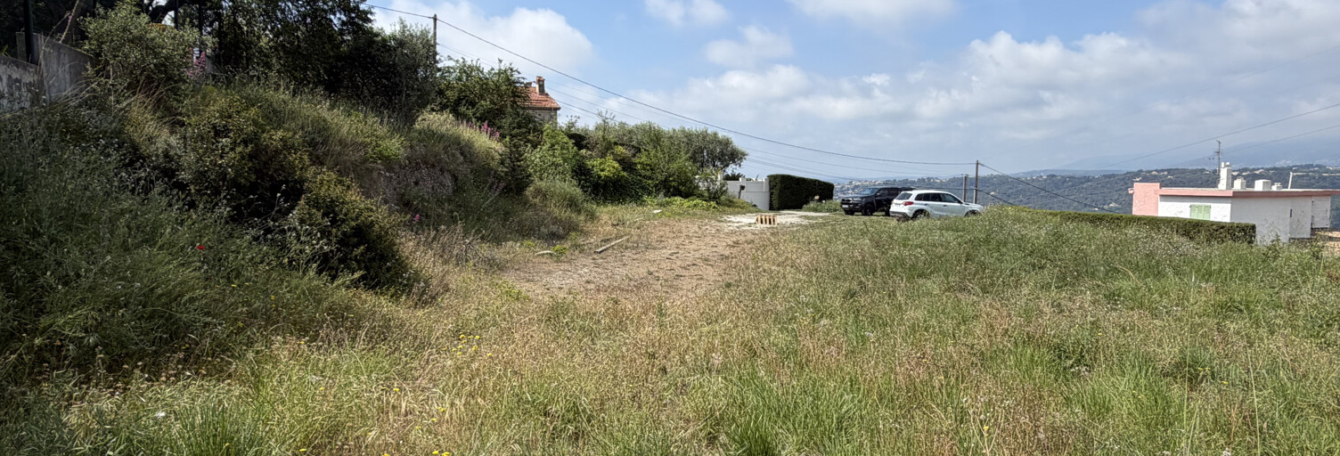 Terrain  3232 m² à vendre à Nice (06200)