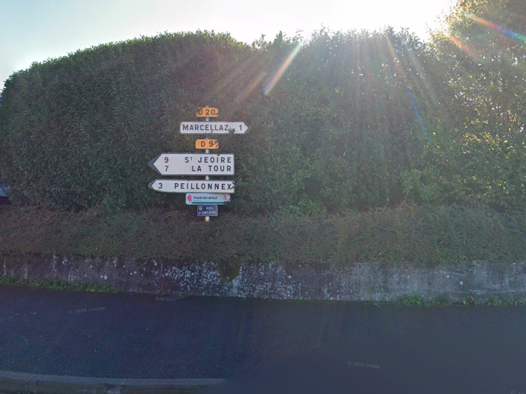 VENTE LOT 2 PARKINGS - MARCELLAZ (74) — photo 1
