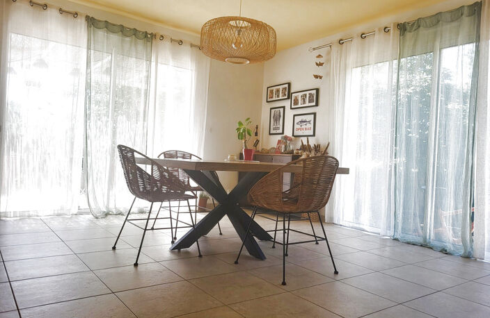 VENTE MAISON 5 PIECES AIGREMONT — photo 2