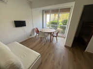 STUDIO MEUBLE - QUARTIER DES MOUETTES A 150M DE LA MER — photo 2