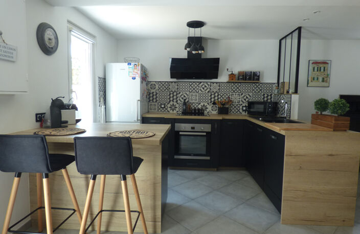 Rez de maison de type 3 - 63 m2 - jardin 49 m2 - Marseille 12ème - 319.000 € — photo 5