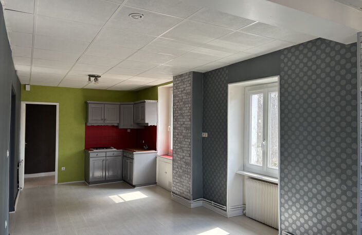 ANNONAY   Centre-ville   Appartement T2 avec vue dégagée — photo 2