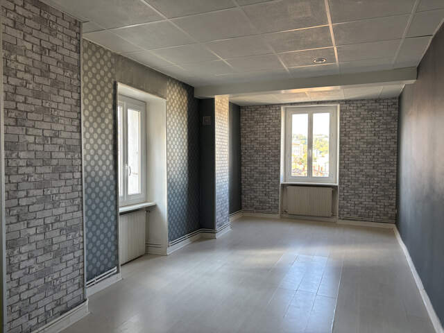 ANNONAY   Centre-ville   Appartement T2 avec vue dégagée — photo du bien