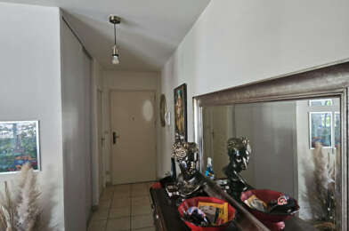 Appartement 4 pièces 252000 €