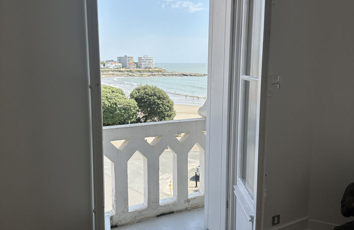 PONTAILLAC - VILLA BELLE EPOQUE VUE OCEAN AU PIED DE LA PLAG — photo 3