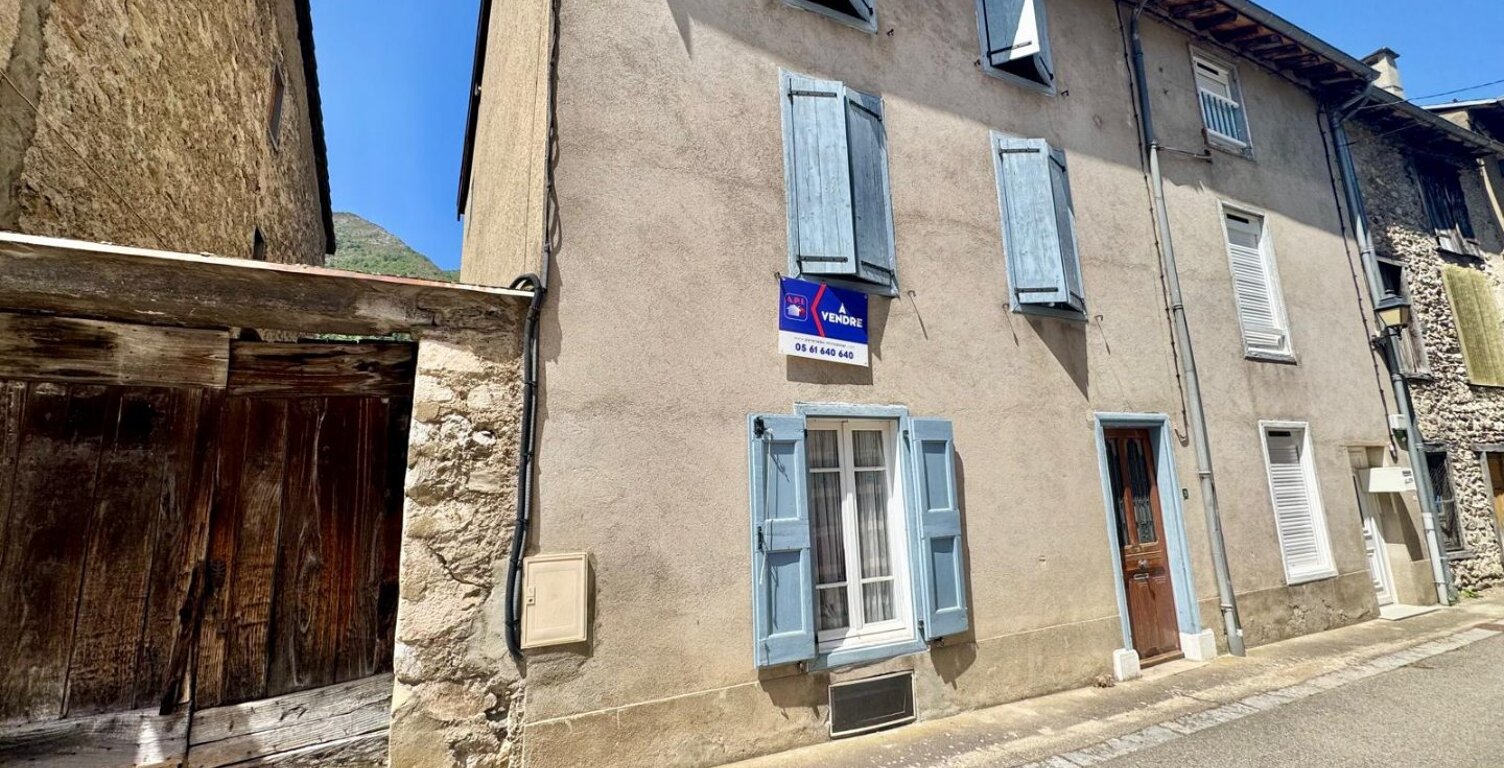 Vente maison 8 pièces 123 m² Gestiès (09220) — photo 1
