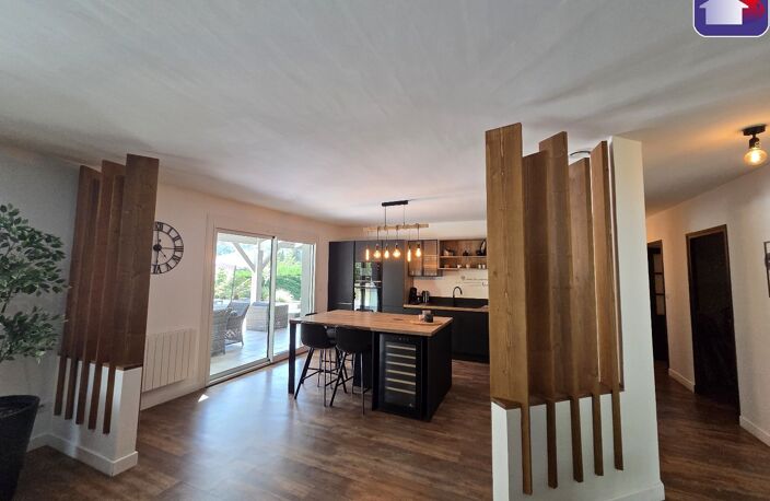 Vente maison 6 pièces 201 m² Ax-les-Thermes (09110) — photo 5