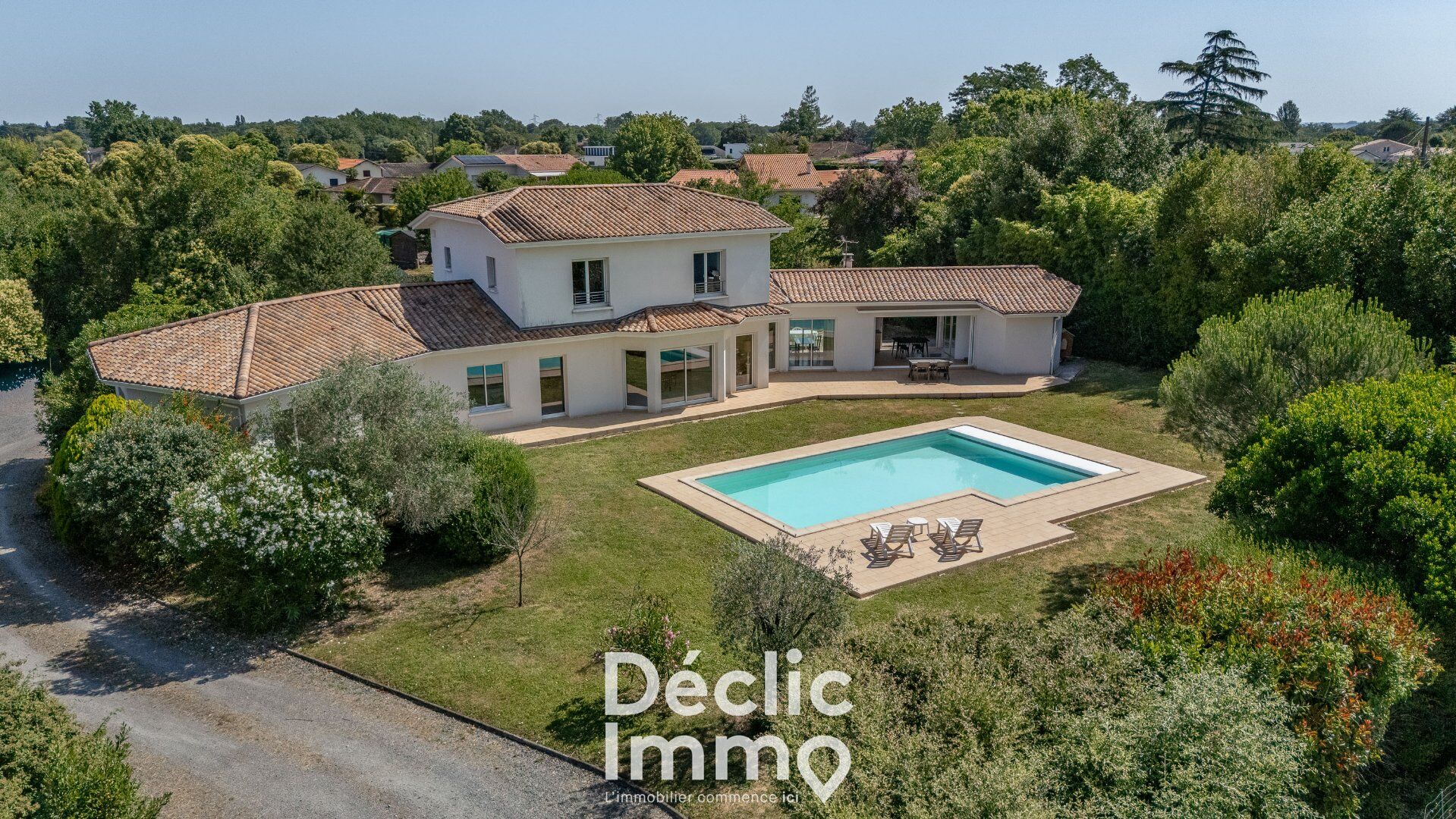 Villa / Maison  T7 à vendre Latresne 33360