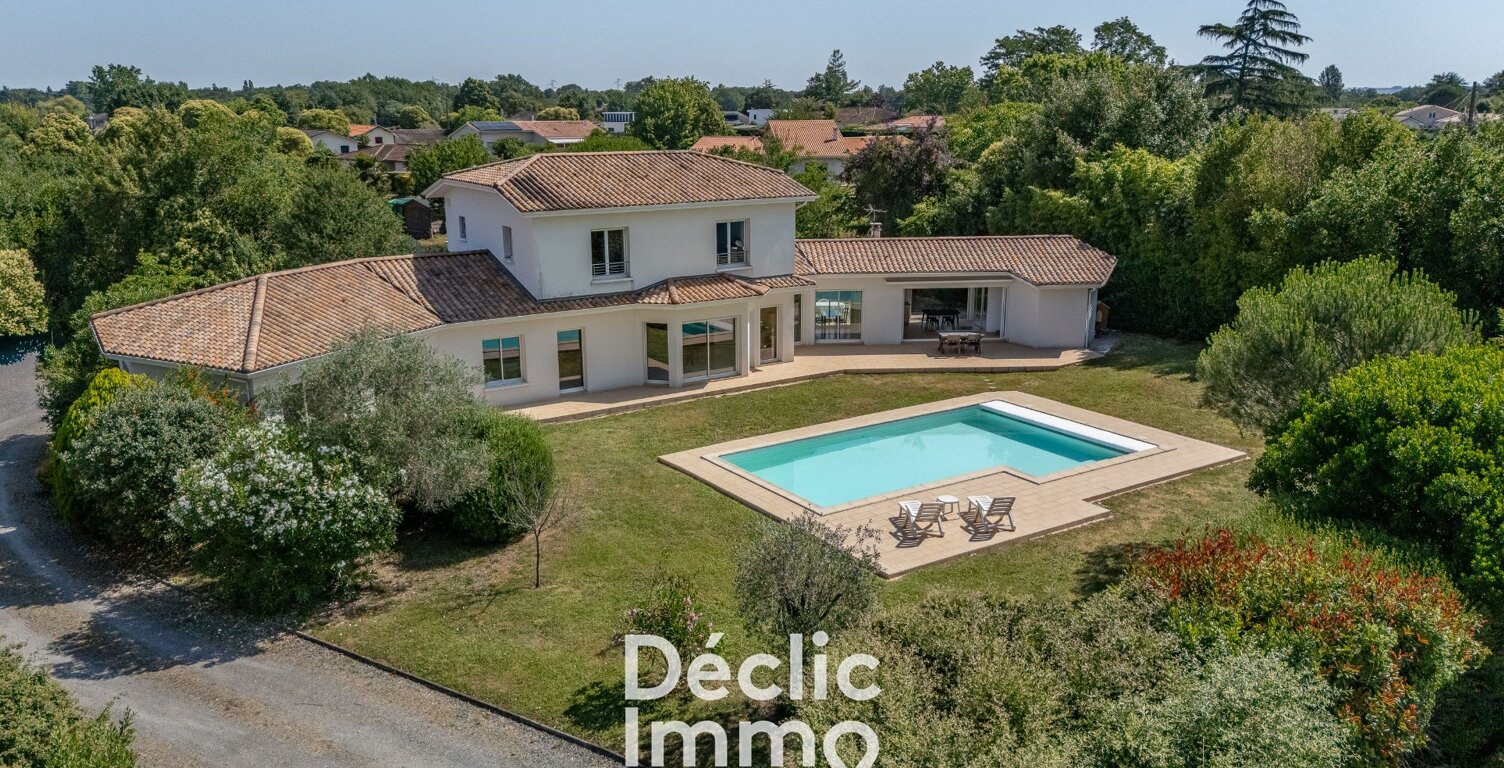Villa de 260m2 sur les hauteurs de Latresne — photo 1