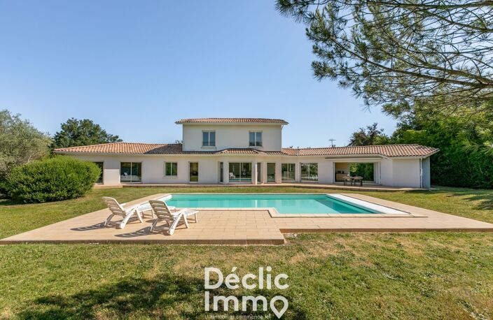 Villa de 260m2 sur les hauteurs de Latresne — photo 2