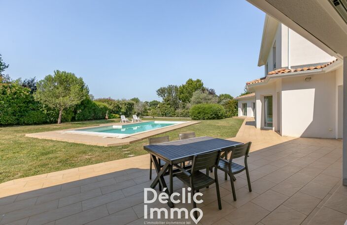 Villa de 260m2 sur les hauteurs de Latresne — photo 3