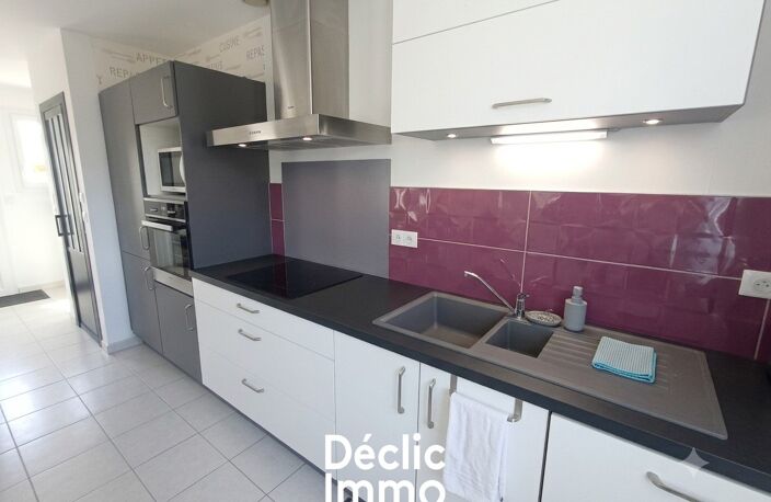 MAISON 4 CHAMBRES - 136m² AVEC APPARTEMENT INDEPENDANT (revenu locatif...) - TERRAIN 550m² — photo 3