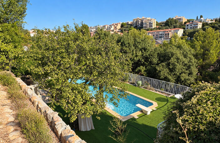 Villa vue mer au calme absolu   Piscine, chapelle, dépendanc — photo 4