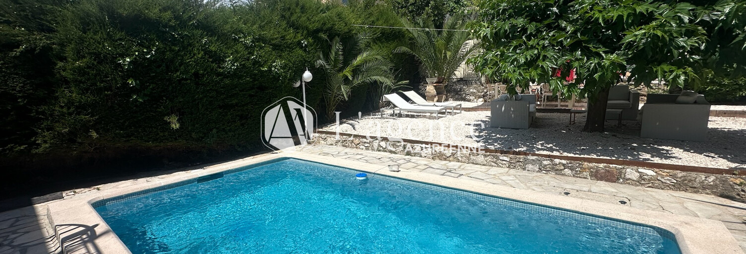 Maison 5 Pièces 121 m² à vendre à Cagnes-sur-Mer (06800)