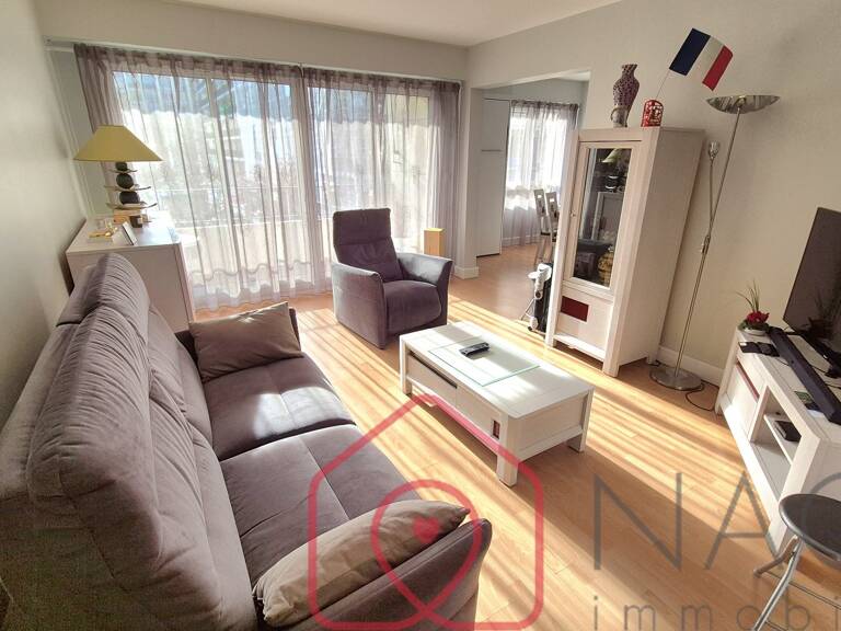 Coup de cur : T3 rénové avec vue parc et balcon plein Ouest — photo 1