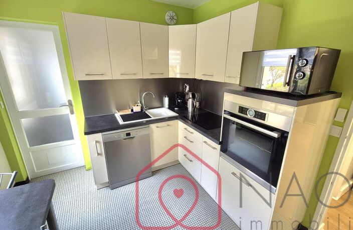 Coup de cur : T3 rénové avec vue parc et balcon plein Ouest — photo 3