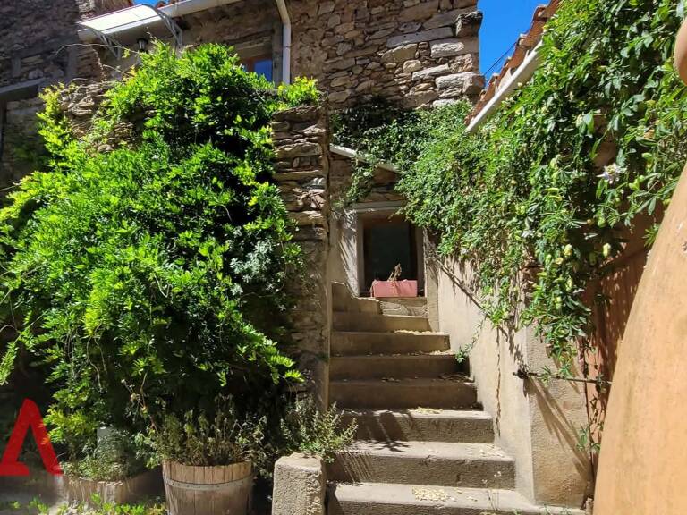 Grande maison familiale de 180 m²  DPE B  Cour intérieure & Terrasse sur le toit — photo 1