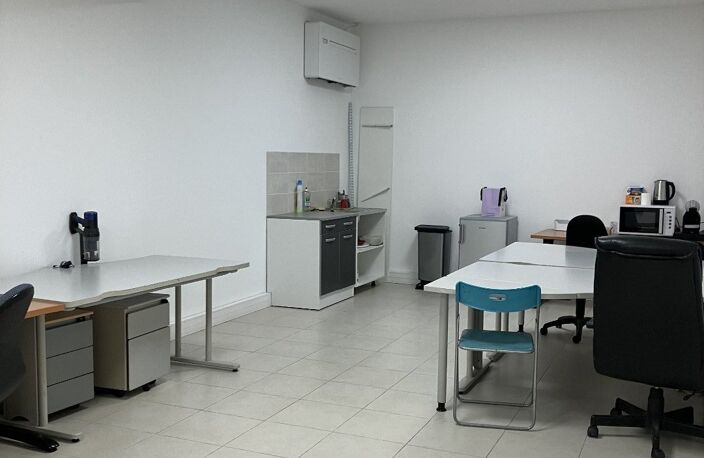 Bureau — photo 4