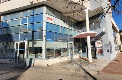 Commerce  210000 €