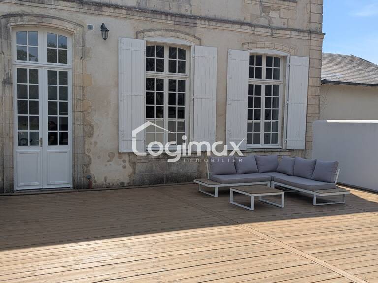 Appartement dans un château avec jardin privatif — photo 1