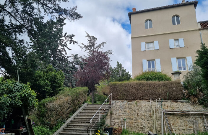 Maison de caractère XIXème siècle avec charme de 139m2 sur l — photo 3