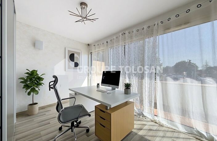 Bureau — photo 2
