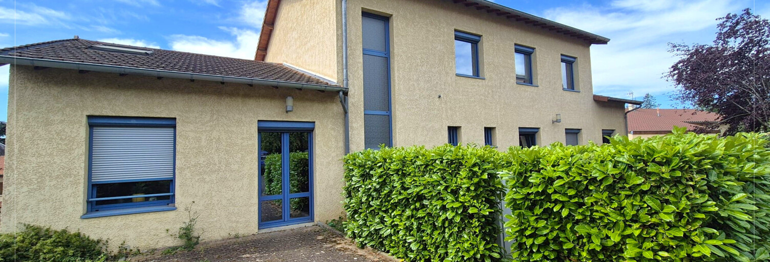 Bureau  427 m² à vendre à Val d'Oingt (69620)
