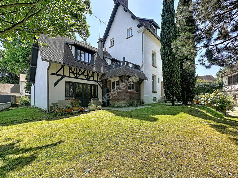 Élégante propriété bourgeoise  5 chambres — photo 1