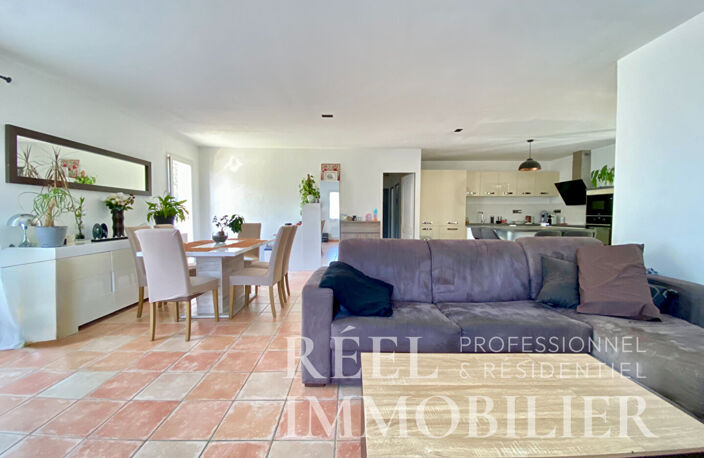 Maison de 104m2 - terrain de 2000m2 à 10 minutes de l'isle jourdain — photo 2